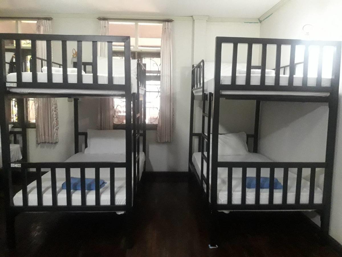Coc Guest House & Hostel Chiang Mai Zewnętrze zdjęcie