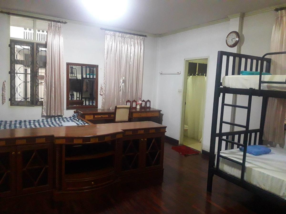 Coc Guest House & Hostel Chiang Mai Zewnętrze zdjęcie