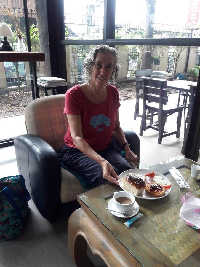 Coc Guest House & Hostel Chiang Mai Zewnętrze zdjęcie